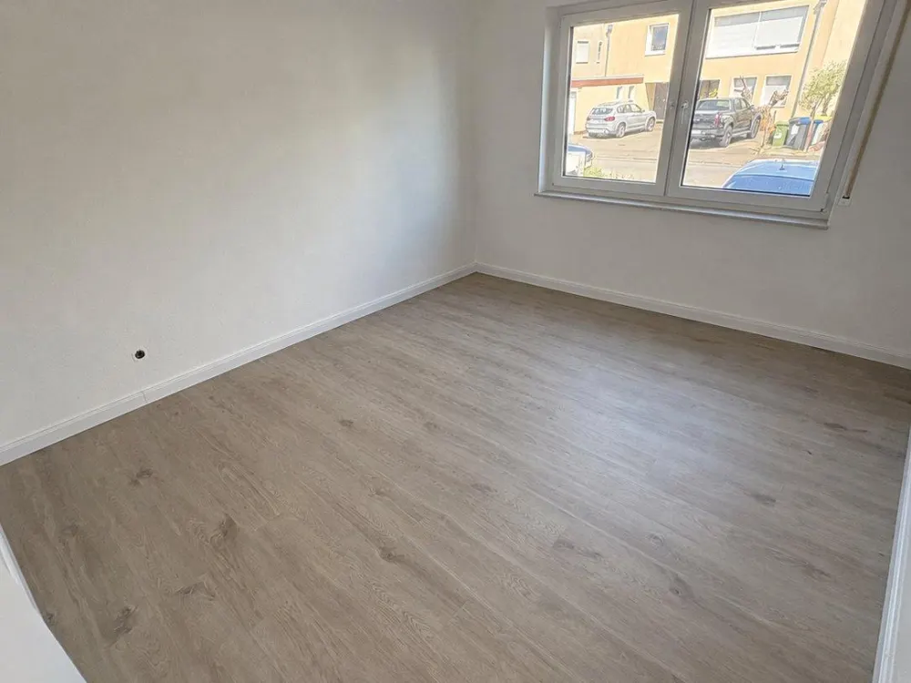 Apartment 3-Room Ground Floor from 01.09.26