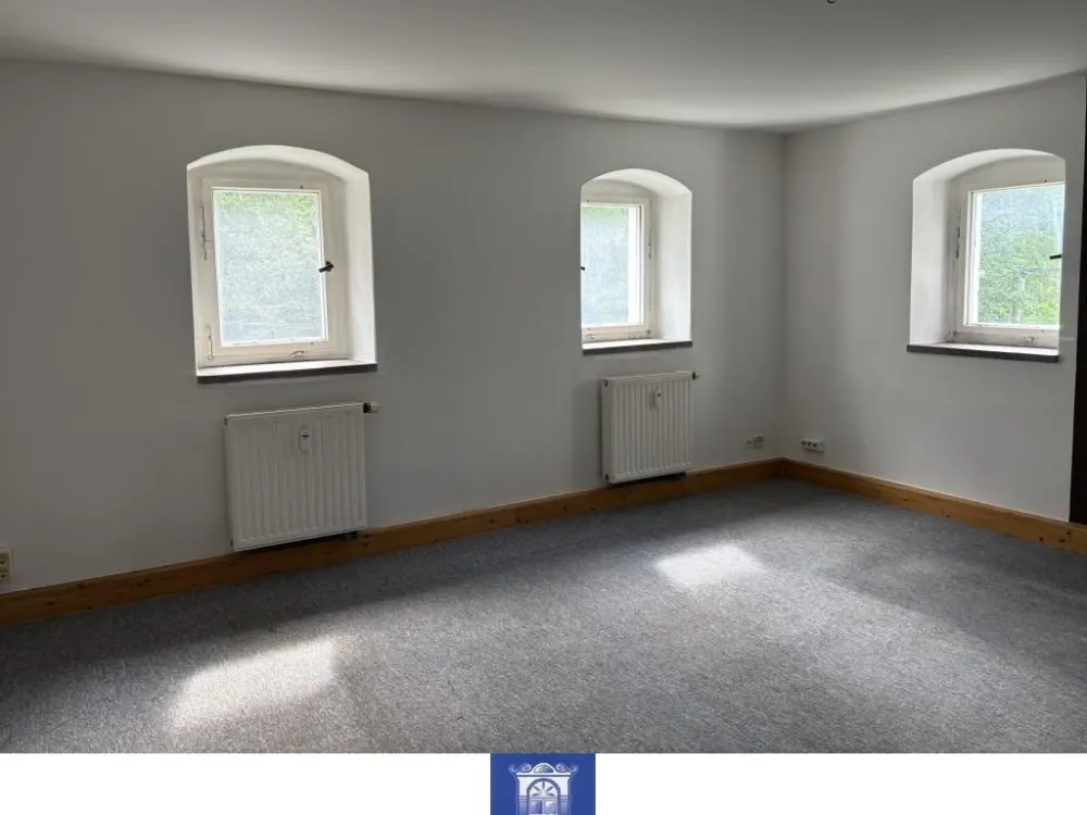 Höckendorf! Malerisch gelegene 2-Zimmerwohnung mit großer Terrasse und viel Grün!