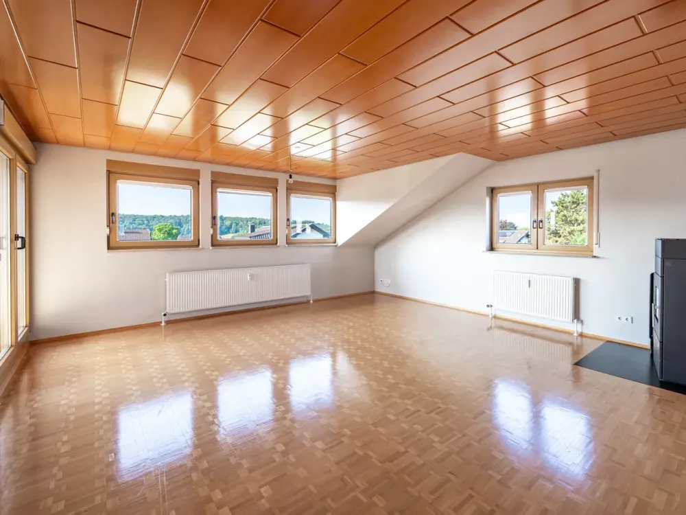 A Home with Space and Views over Stein