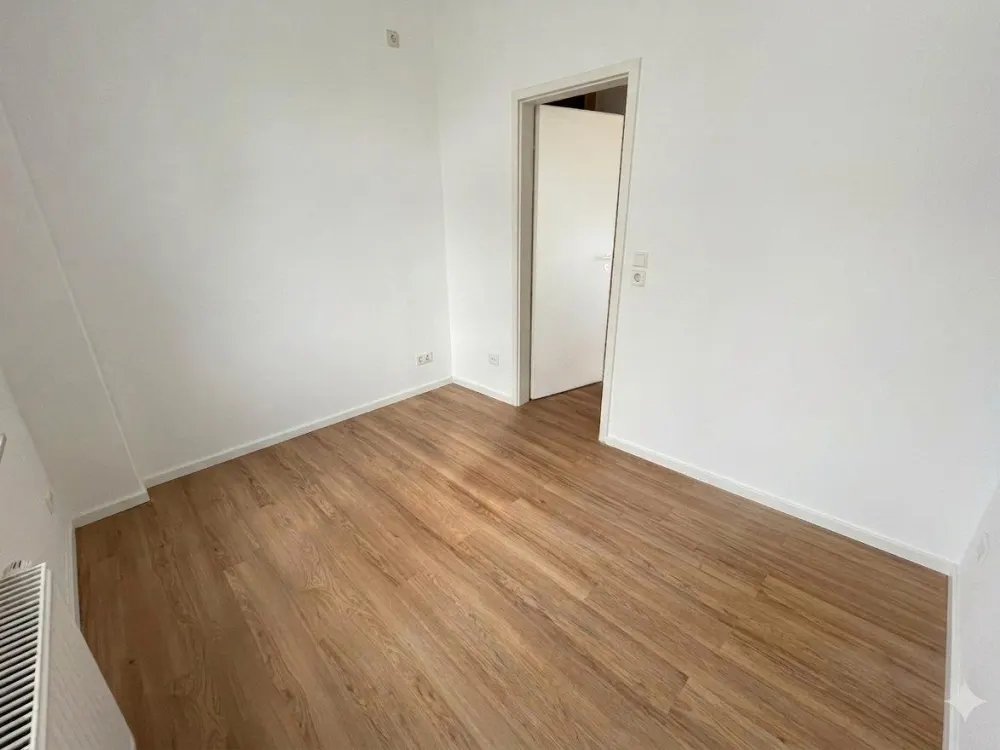 Biete 2 frisch sanierte Wohnungen als Rent2Rent an