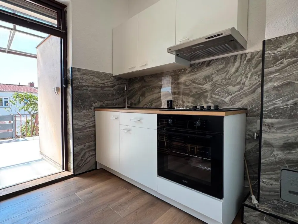 1 möblierte WG-Zimmer frei, 650 € Warmmiete inkl. Internet
