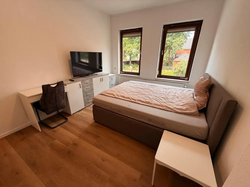 1 möblierte WG-Zimmer frei, 650 € Warmmiete inkl. Internet