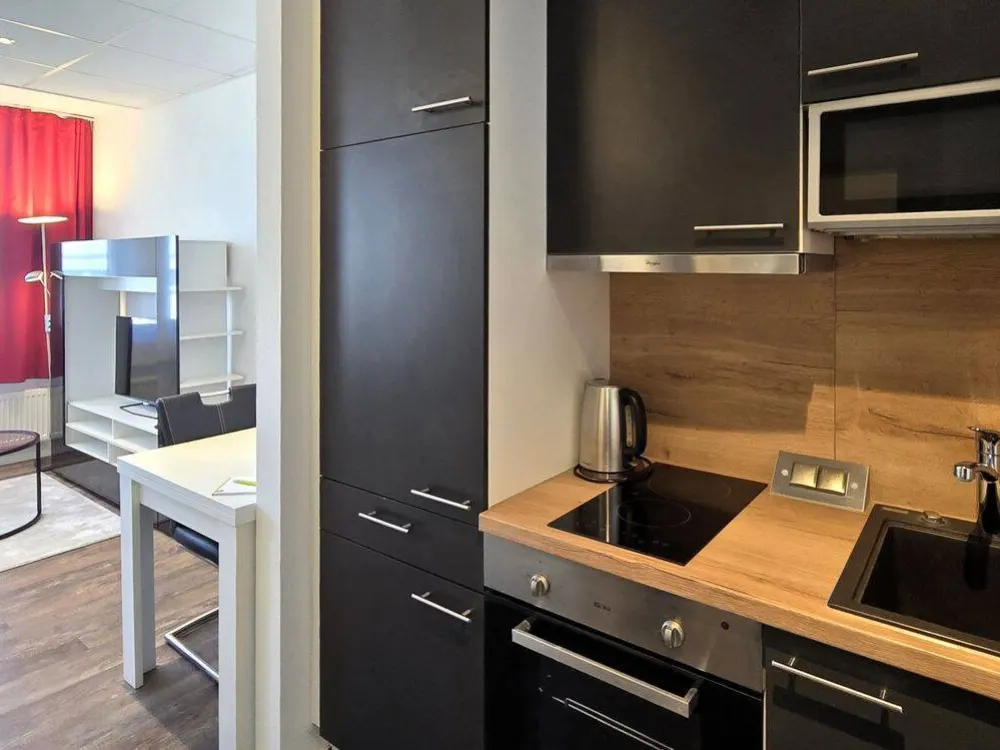 Wohnliches 1-Zimmer-Apartment, möbliert & voll ausgestattet, zentral in Niederrad