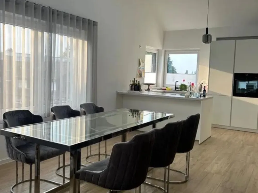 Wunderschöne exklusive Penthouse Wohnung mit 40qm Südterrasse