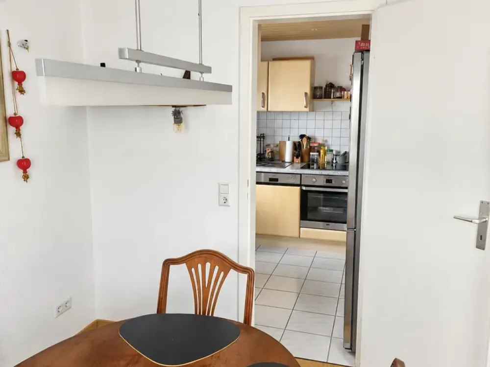 WINNENDEN: Sehr schöne 3,5-Zi.-Wohnung mit * Balkon * Garage * Keller * in ruhiger Wohnlage!