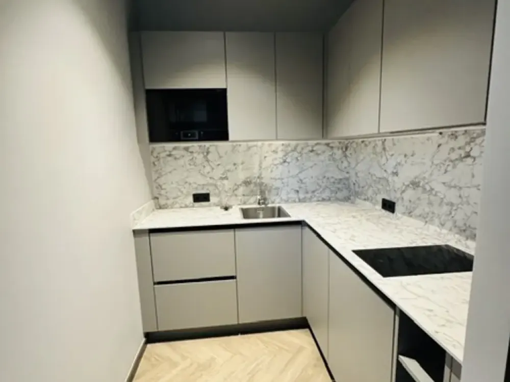 1.290 € Warmmiete inkl. Strom + Wlan; perfekte Wohnung für Paare, Erstbezug in Tempelhof (Mariendorf