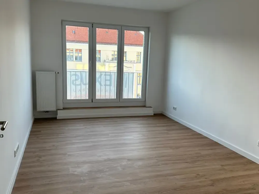 Neu hergestellte 2-Zimmer-Wohnung im beliebten Bezirk Charlottenburg - inkl. Einbauküche