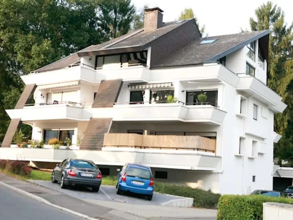 elegante Dachgeschosswohnung in Forsbach