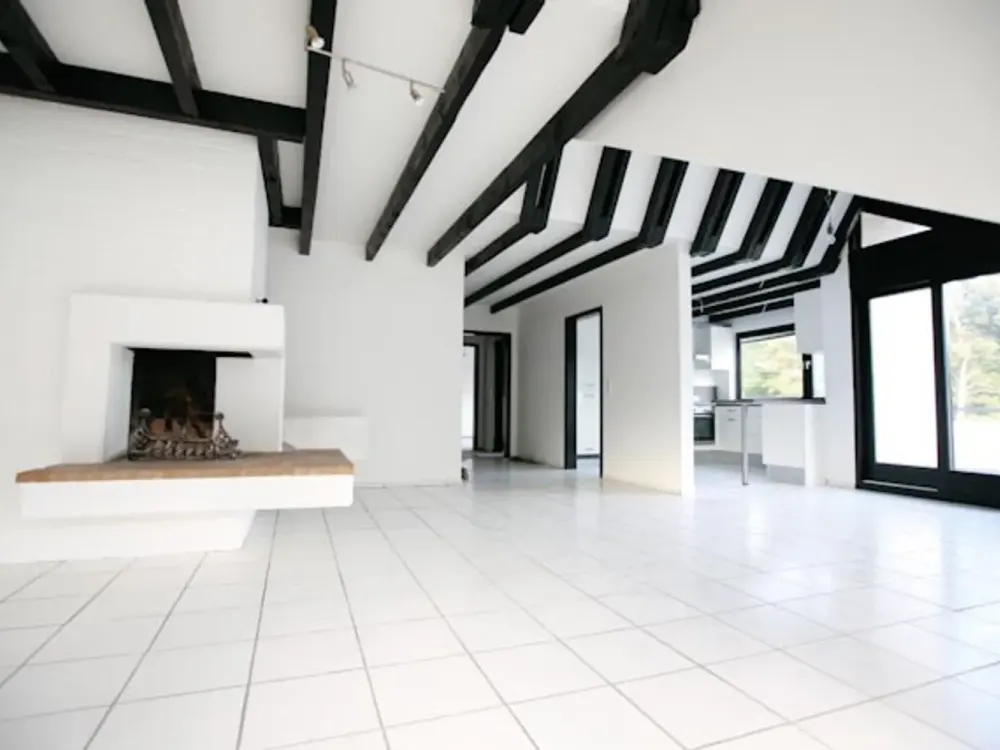 elegante Dachgeschosswohnung in Forsbach