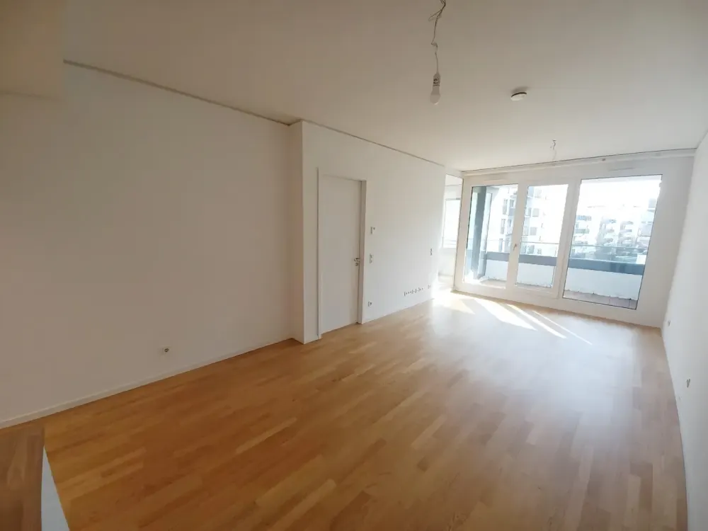Renovierte moderne 2-Zimmer Wohnung in Frankfurt