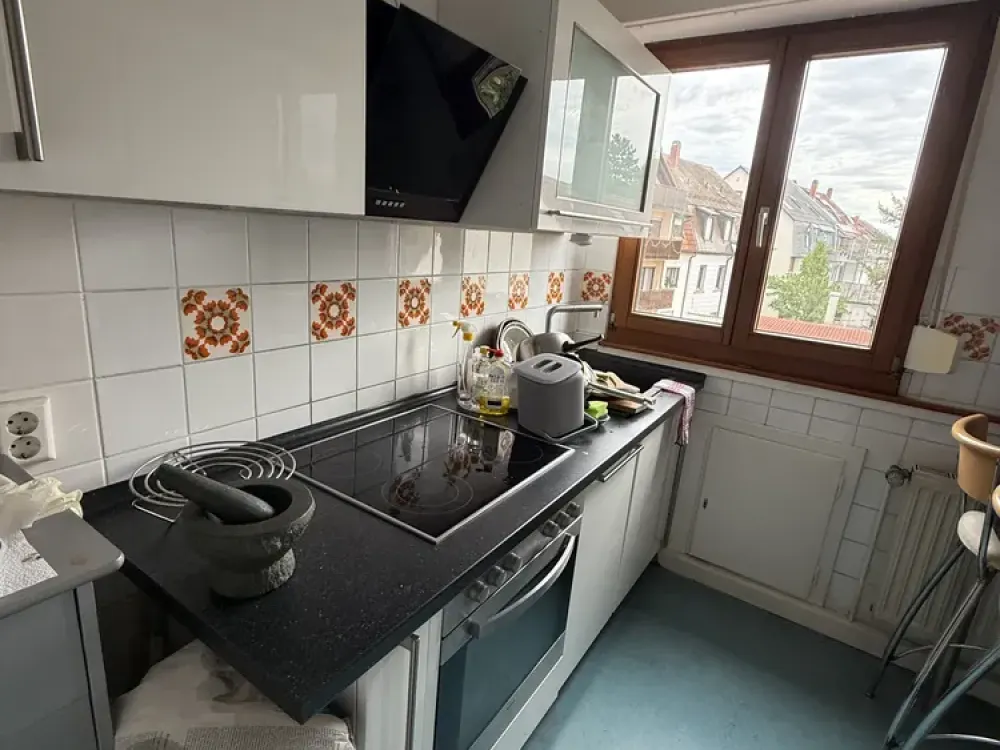 Helle 3-Zimmer-Dachgeschosswohnung möbliert zur Untermiete (nur 1 Person, ab 01.12.26 - 31.12.2028)