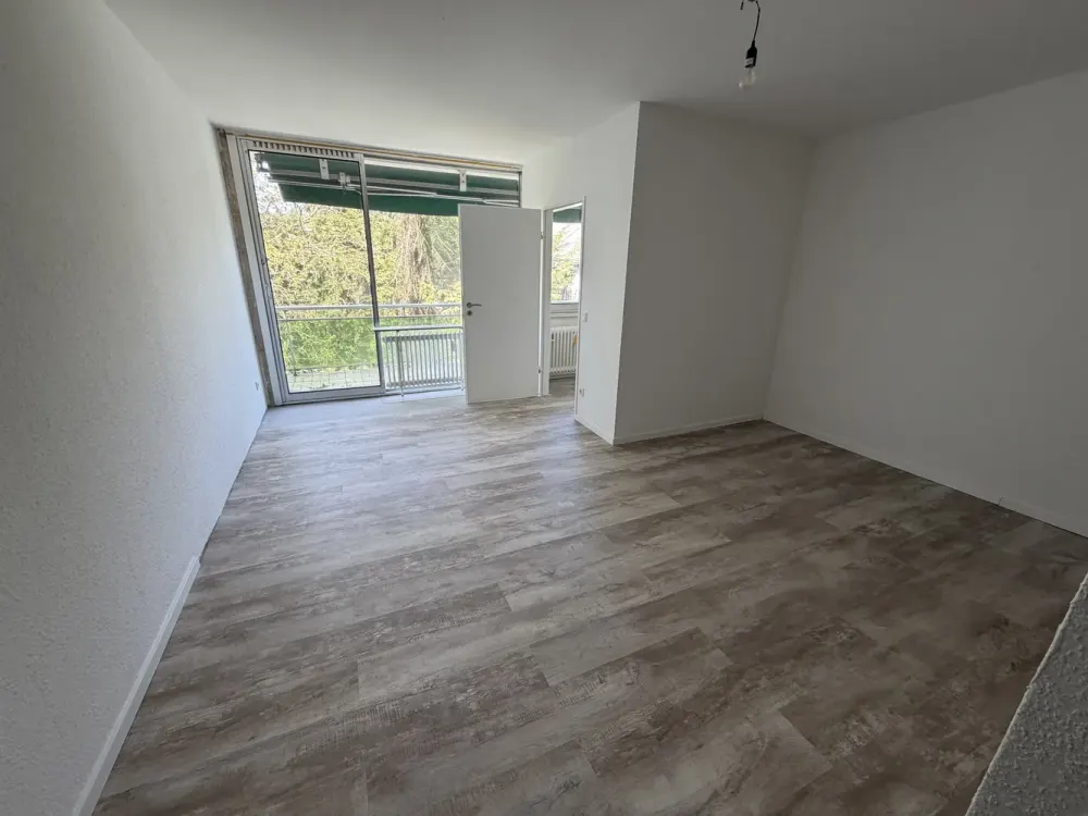 Einziehen & Wohlfühlen - frisch renovierte Wohnung in Duisburg