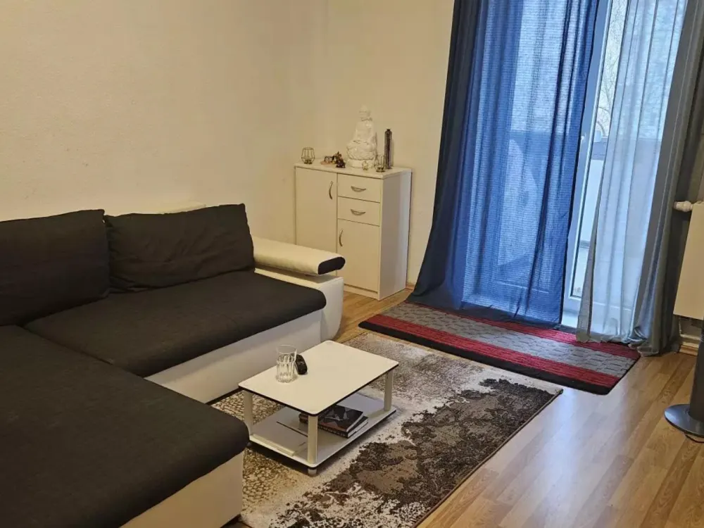 2-Zimmer-Wohnung in Prenzlauer Berg für 6 Monate zu mieten