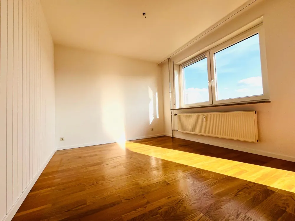 2,5-Zimmer-Wohnung in Top-Lage, nur 3 Gehminuten vom LEO-Center