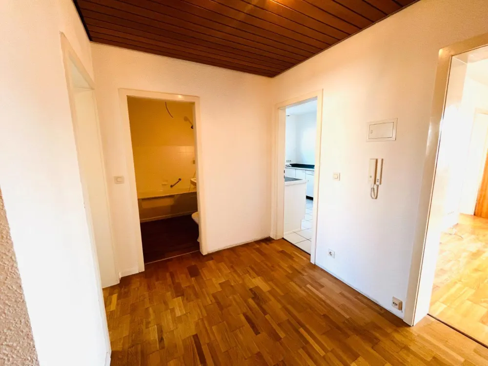 2,5-Zimmer-Wohnung in Top-Lage, nur 3 Gehminuten vom LEO-Center