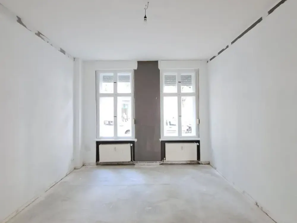 Spacious 3-Room Apartment with Great Design Potential Awaits You!