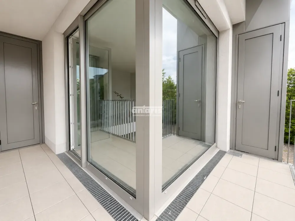 antaris Immobilien GmbH ** Modern & gemütlich: 2-Raum-Wohnung mit Einbauküche **