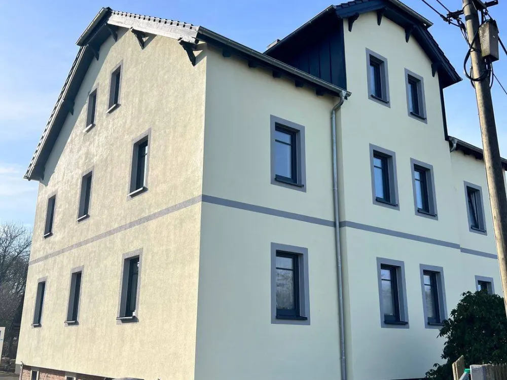 ** Gemütliche 2-Zimmerwohnung mit Stellplatz in der Nähe von Dresden **