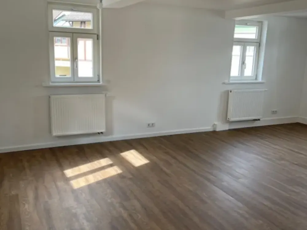 Sanierter Altbau mit Denkmalschutz für Liebhaber