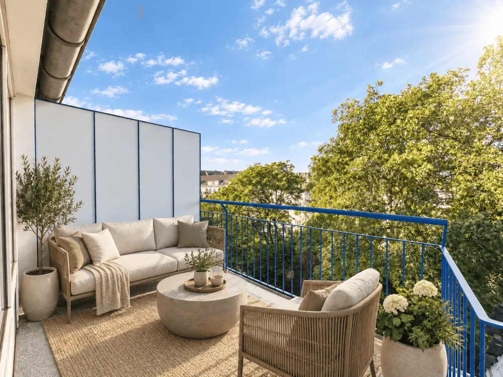Oberkassel: Erstbezug nach Sanierung - lichtverwöhnte 2-Zimmer-Wohnung mit Balkon und Einbauküche!