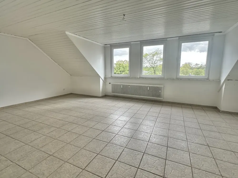 2-Zimmer Dachgeschosswohnung im Neusser Norden