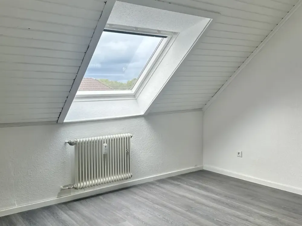 2-Zimmer Dachgeschosswohnung im Neusser Norden