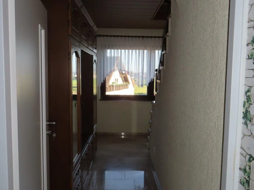 Wohnung mit 3 Z/K/B und geschlossener Loggia