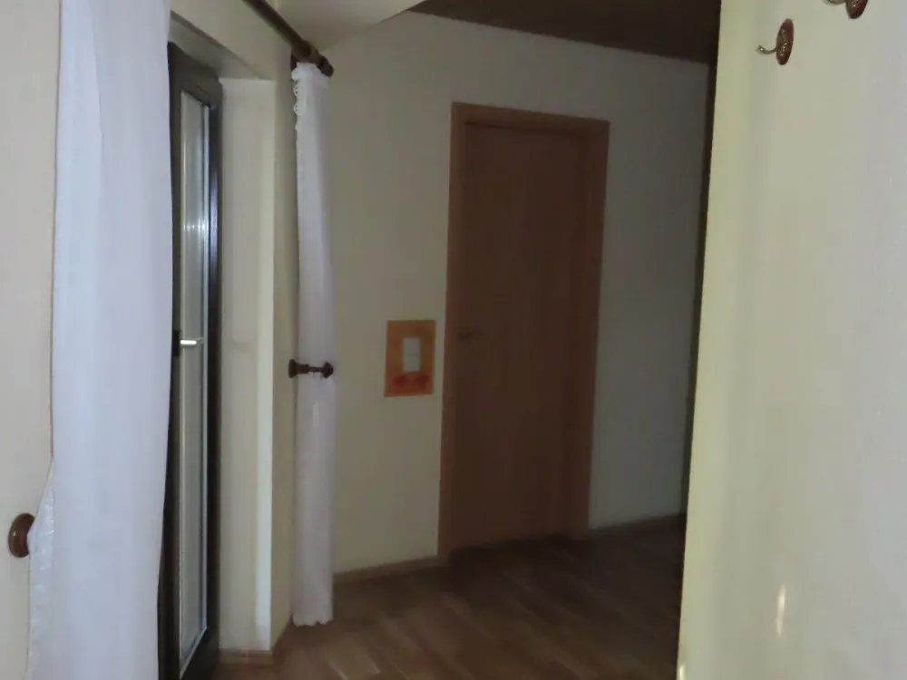 Wohnung mit 3 Z/K/B und geschlossener Loggia