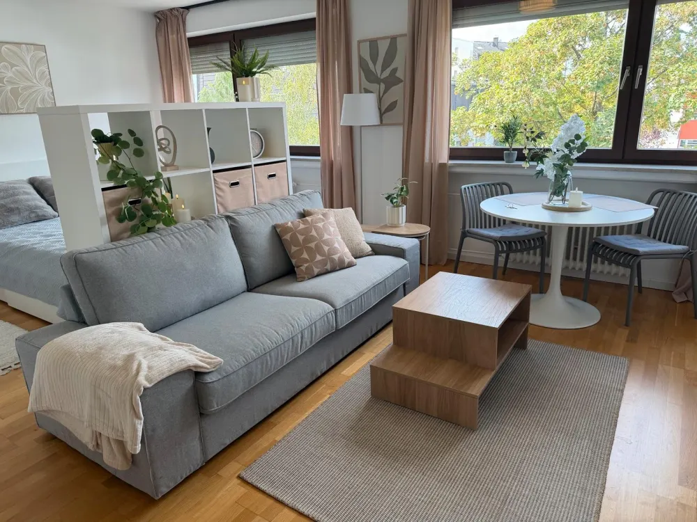 Möbilierte 1-Zimmer Wohnung, Niederrad, 38 m², 1.450 €, mit W-lan