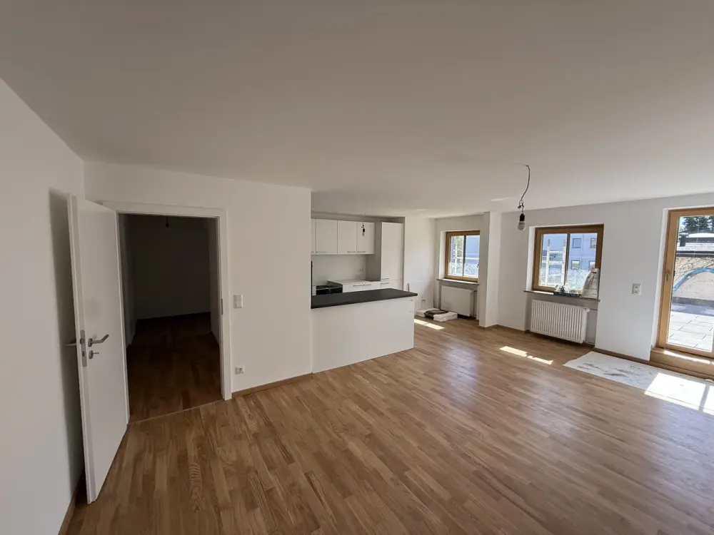 Neu renovierte 3 Zi.-Whg. im Herzen Grünwalds