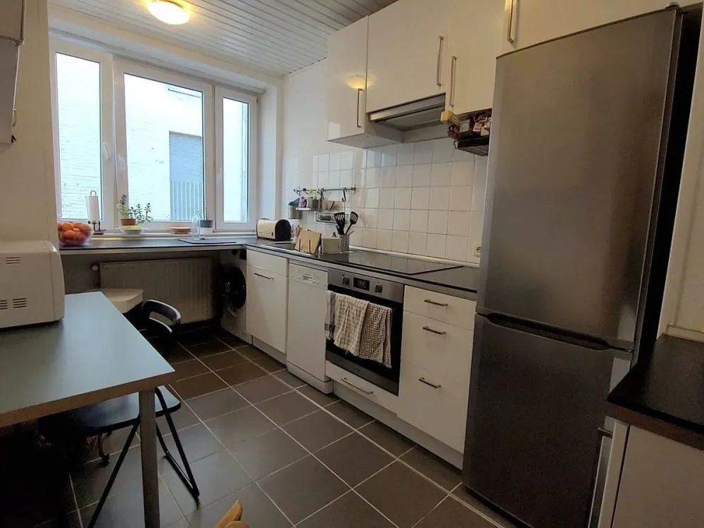 möbliertes WG Zimmer Stuttgart West für Wohnen auf Zeit ab 1 Monat