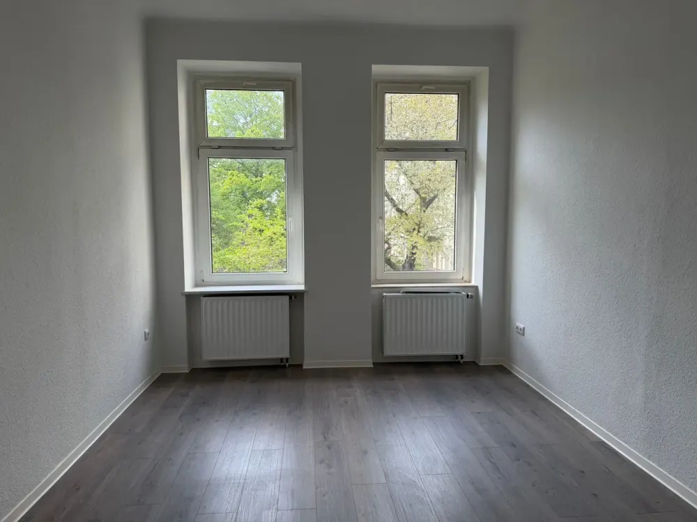 Auf gute Nachbarschaft: familienfreundliche 6-Zi.-Wohnung