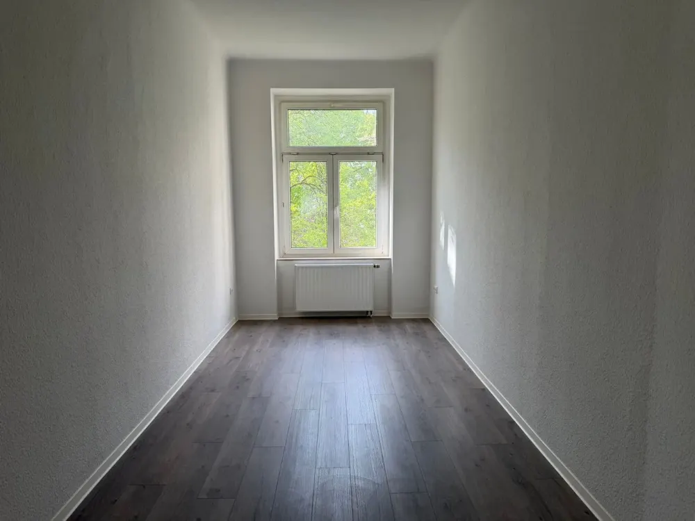Auf gute Nachbarschaft: familienfreundliche 6-Zi.-Wohnung