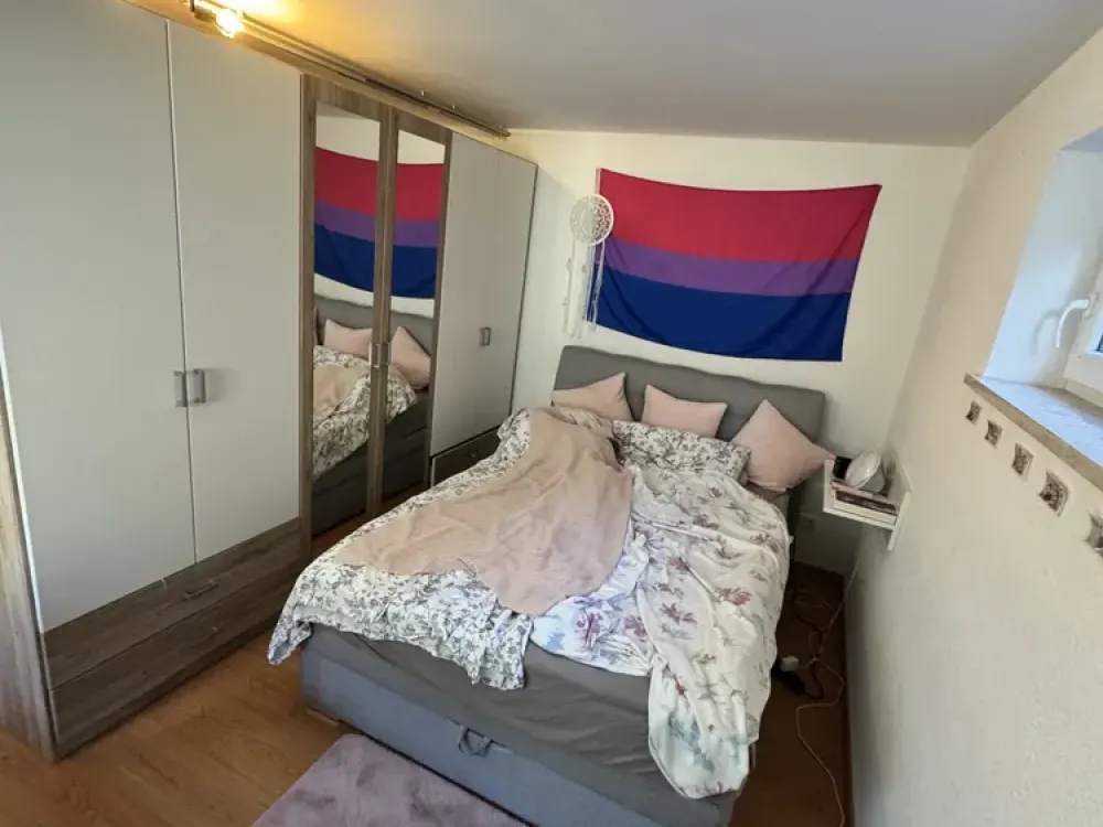 Kompakt wohnen in Friedrichshafen: Ein-Zimmer-Apartment mit Stellplatz