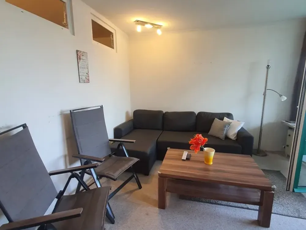 Möbilierte 2-Zi.-Wohnung mit Südbalkon, sep. Sauna, EBK in München
