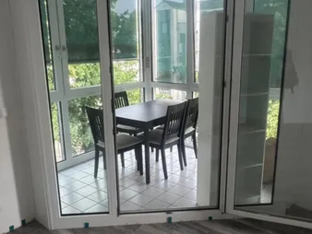 2,5-Zimmer vollmöblierte Wohnung in Düsseldorf-Benrath