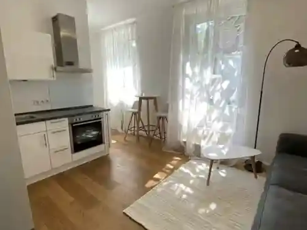 Schnuckeliges 1,5-Zimmer-Apartment in Düsseltal | Voll möbliert | eigener Terrasse/ Garten