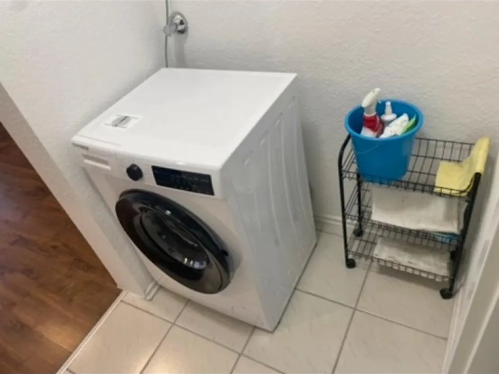 Möblierte 1-Zimmer-Wohnung