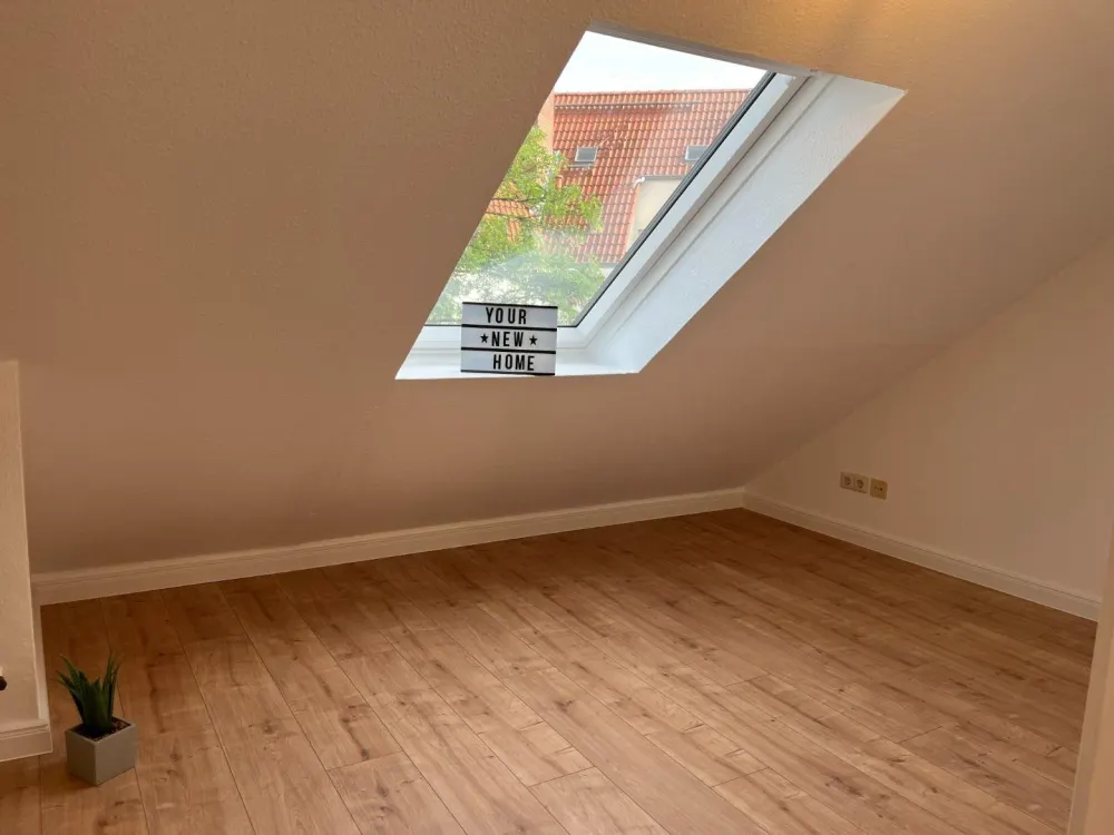 Wunderschöne, renovierte 3 Zimmerwohnung in Mitten der beliebten Lister Meile!