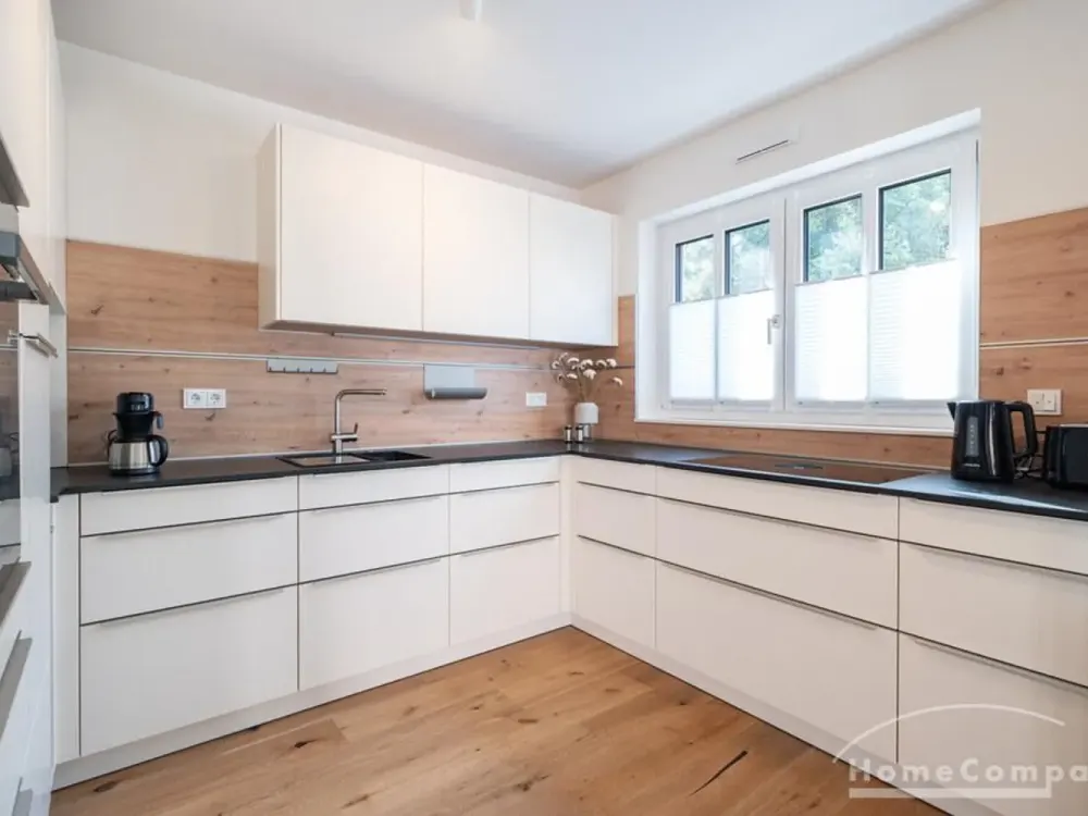 28293 HomeCompany Dresden Möbliert/Furnished 4-Zimmer Wohnung in Dresden-Cotta max. 3 Personen