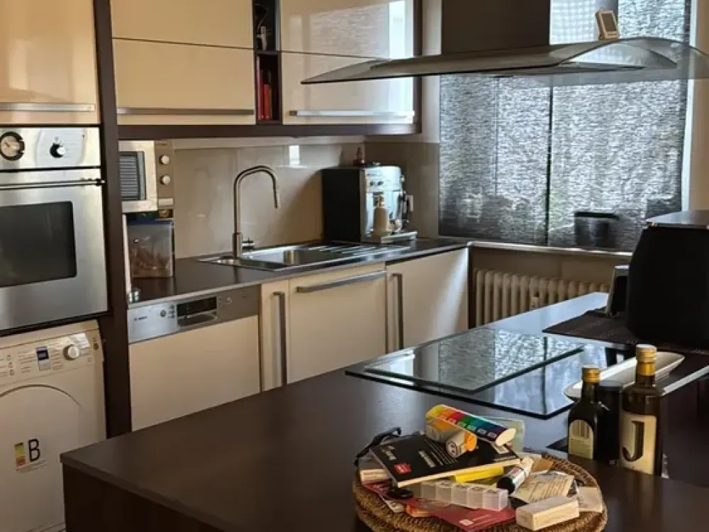 Viel Platz in Hausen: 3-Zimmer-Wohnung mit Balkon von Privat