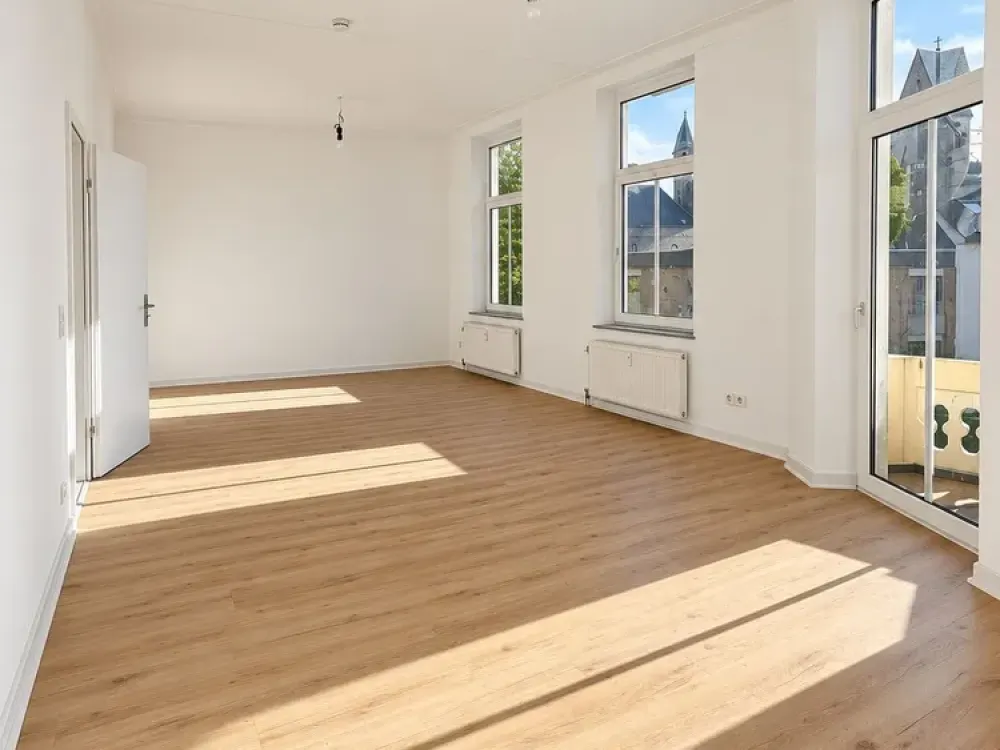 Zentrale 3-Zimmer-Wohnung mit großzügigem Schnitt & Balkon in Krefeld