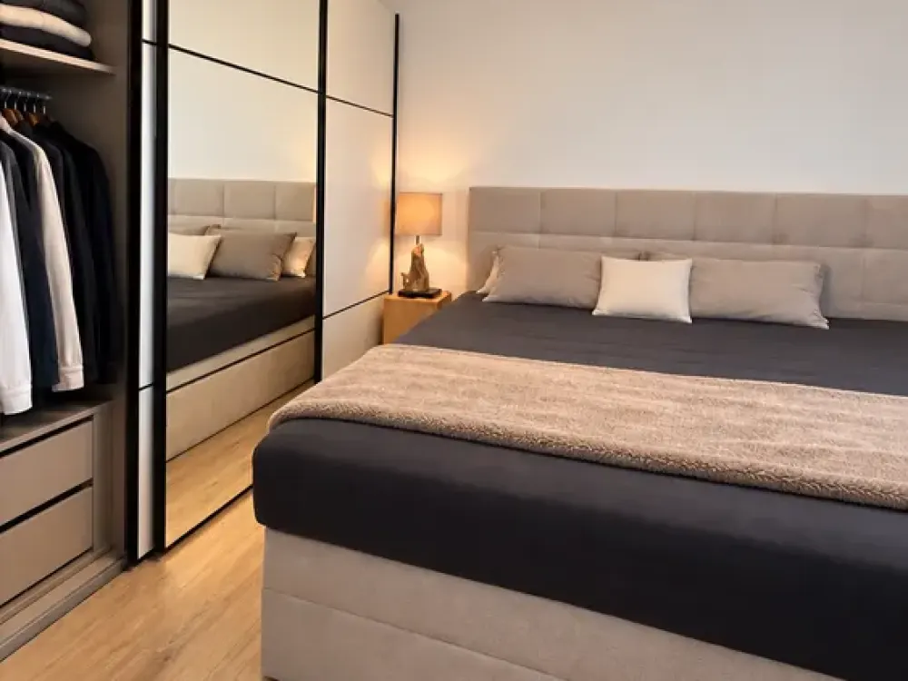 Renovated & Partially Furnished | High-Quality 2-Room Apartment with Balcony at Kaarster See