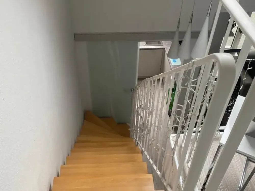 Wunderschöne 3 Zimmer Dachgeschosswohnung + Galerie + Kamin