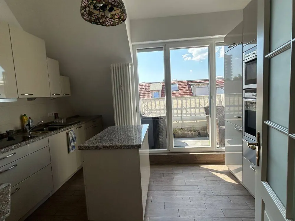 Komfortable 2 Zimmerwohnung in Berlin-Charlottenburg