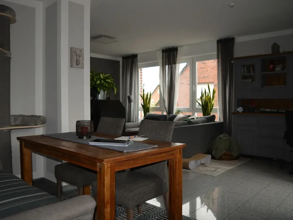 Well-Arranged 3-Room Apartment in Quiet, Central Location
