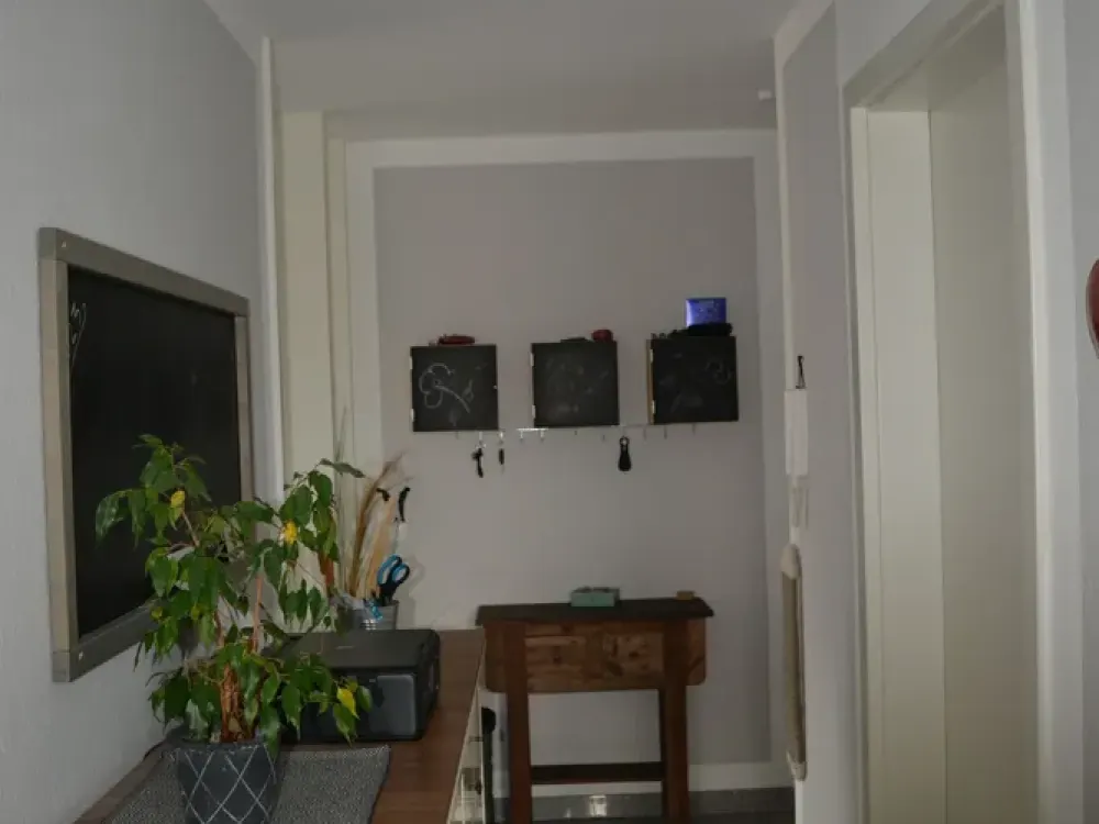 Well-Arranged 3-Room Apartment in Quiet, Central Location