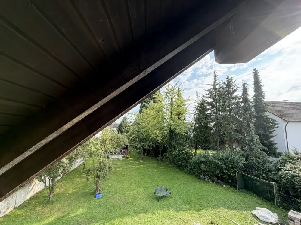 Einliegerwohnung mit EBK/Stellplätzen/Loggia
