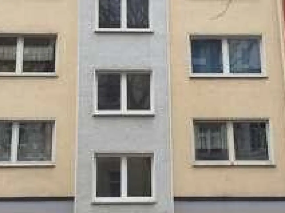 Schöne zwei Zimmer Wohnung mit Balkon in Dortmund Schillerstr.