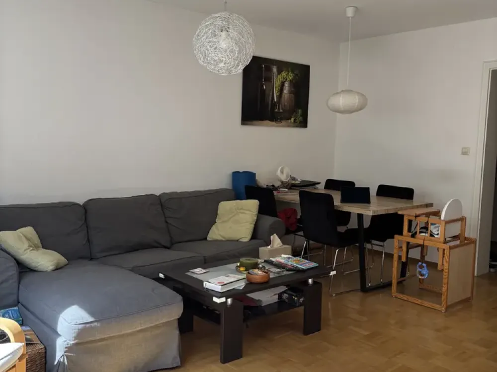 Your New Home: 3-Room Apartment in Stuttgart-Süd